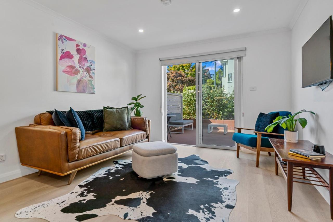 Modern, Central Apartment Footsteps To Salamanca Hobart Exterior photo